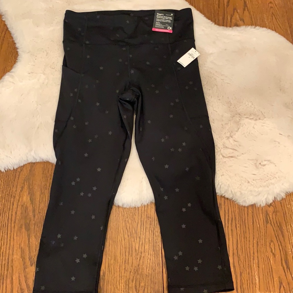 NWT. Gap fit high compression